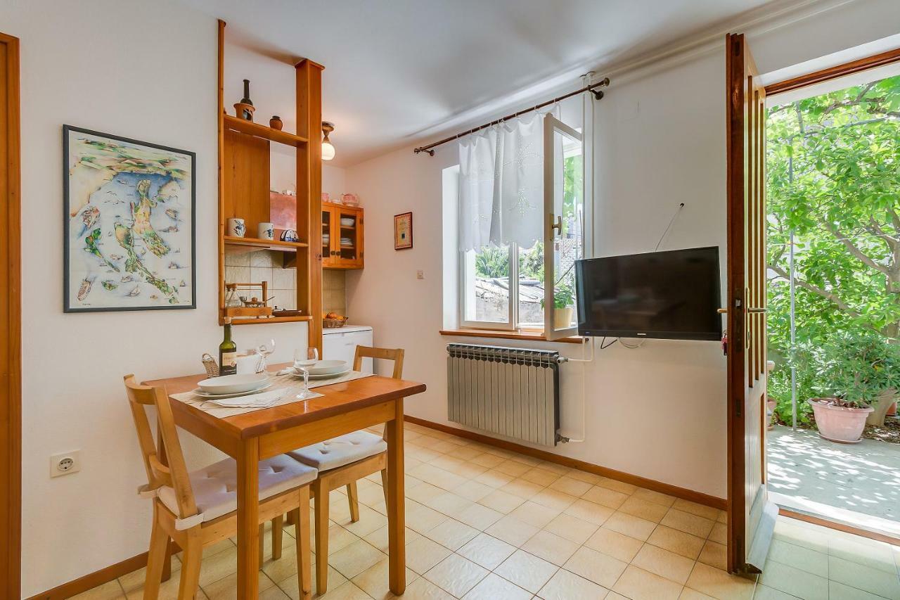 Apartman Pia Мали-Лошинь Экстерьер фото