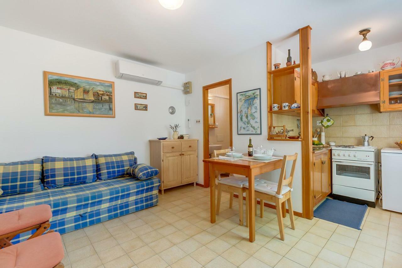Apartman Pia Мали-Лошинь Экстерьер фото